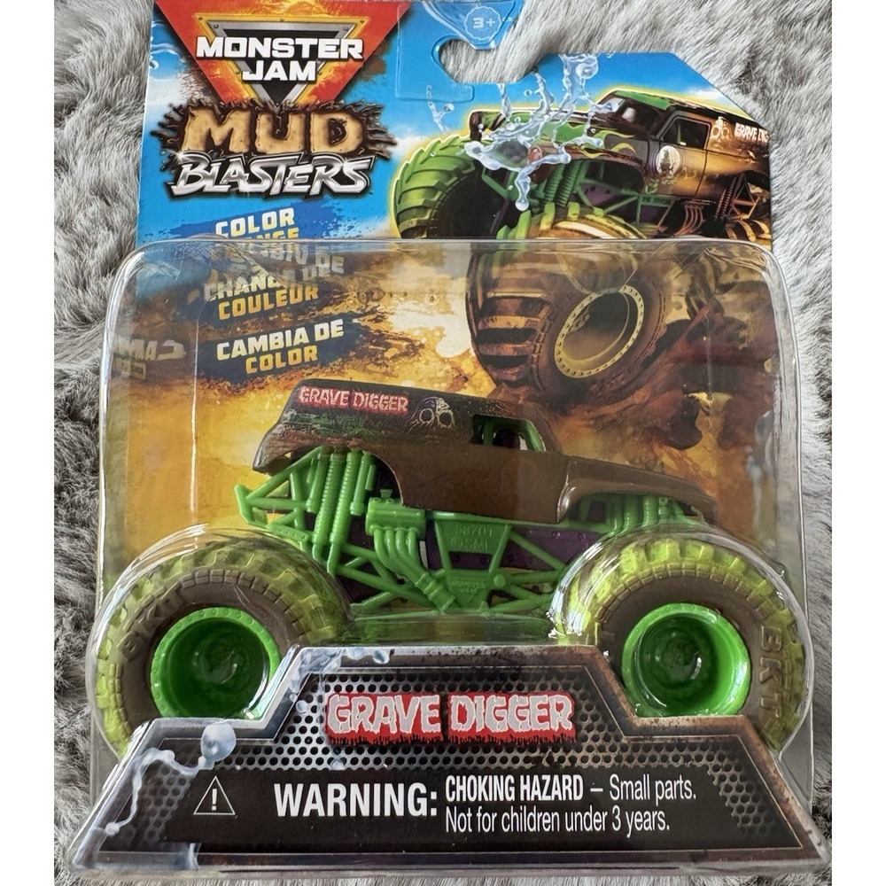 Monster Jam Toy truck s Grave Digger Mud Blasters ages 6+ Color Change